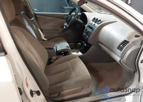 2008 Nissan Altima 2.5 S z USA, uszkodzony, nr VIN 1N4AL21E28N402396